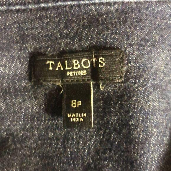 Talbots Denim Chambray Shirt 8P/ Cotton/ Long Roll Tab Sleeve/ Round Hem Pocket - Picture 9 of 11